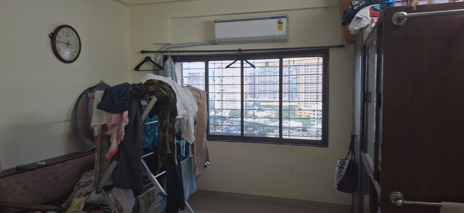 2 BHK Flat for Rent in MHB Colony, Borivali West photo 7