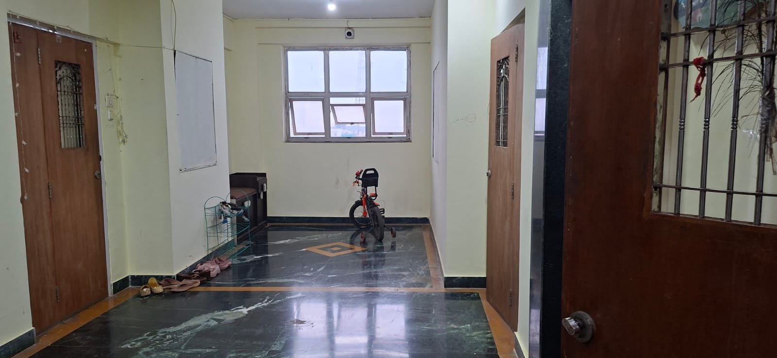 2 BHK Flat for Rent in MHB Colony, Borivali West